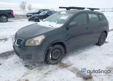 2009 Pontiac Vibe z USA, uszkodzony, nr VIN 5Y2SL678892443486